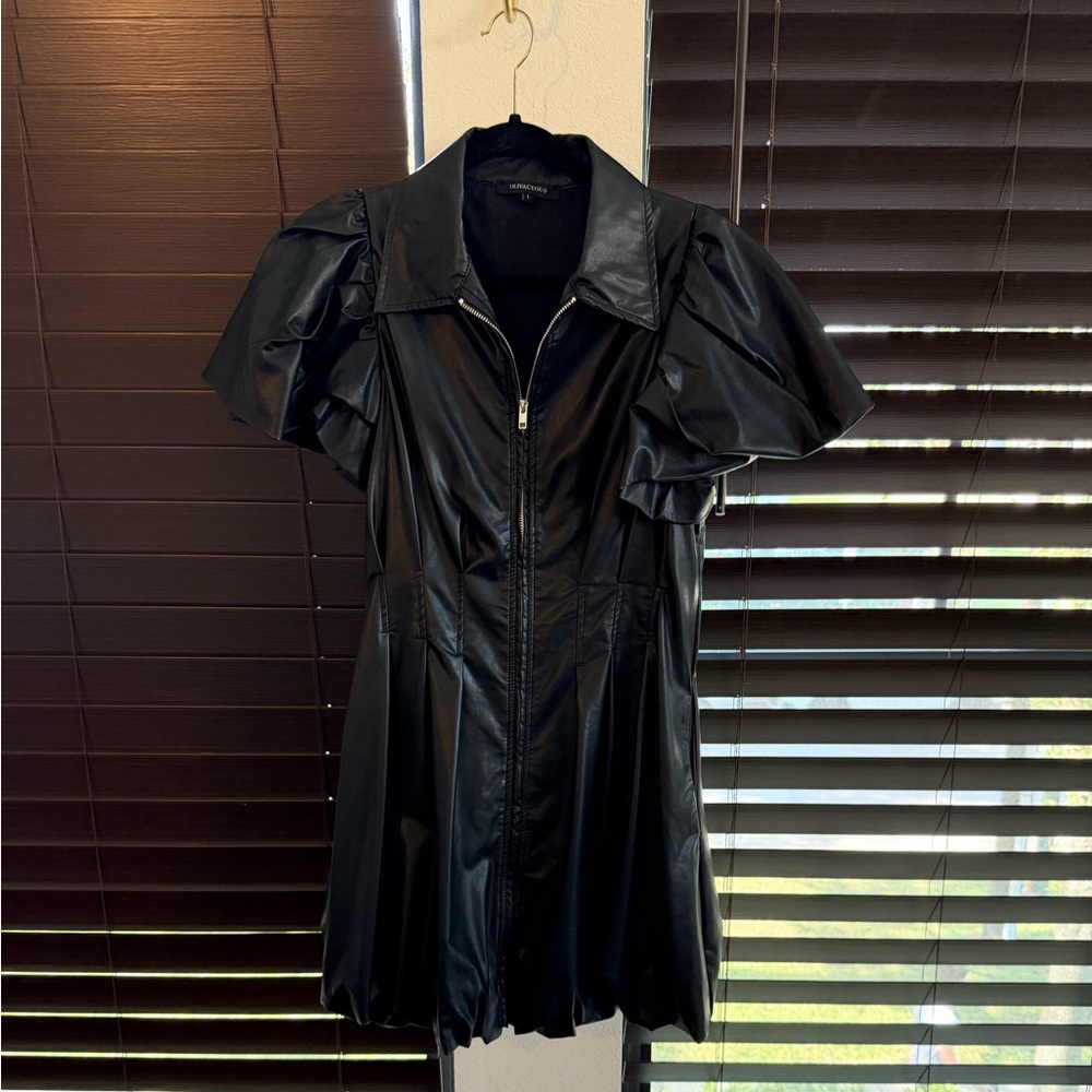 Olivaceous Black Leather Puff Sleeve Jacket